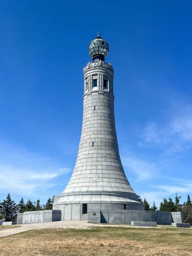 The Veteran's War Memorial on the summit.