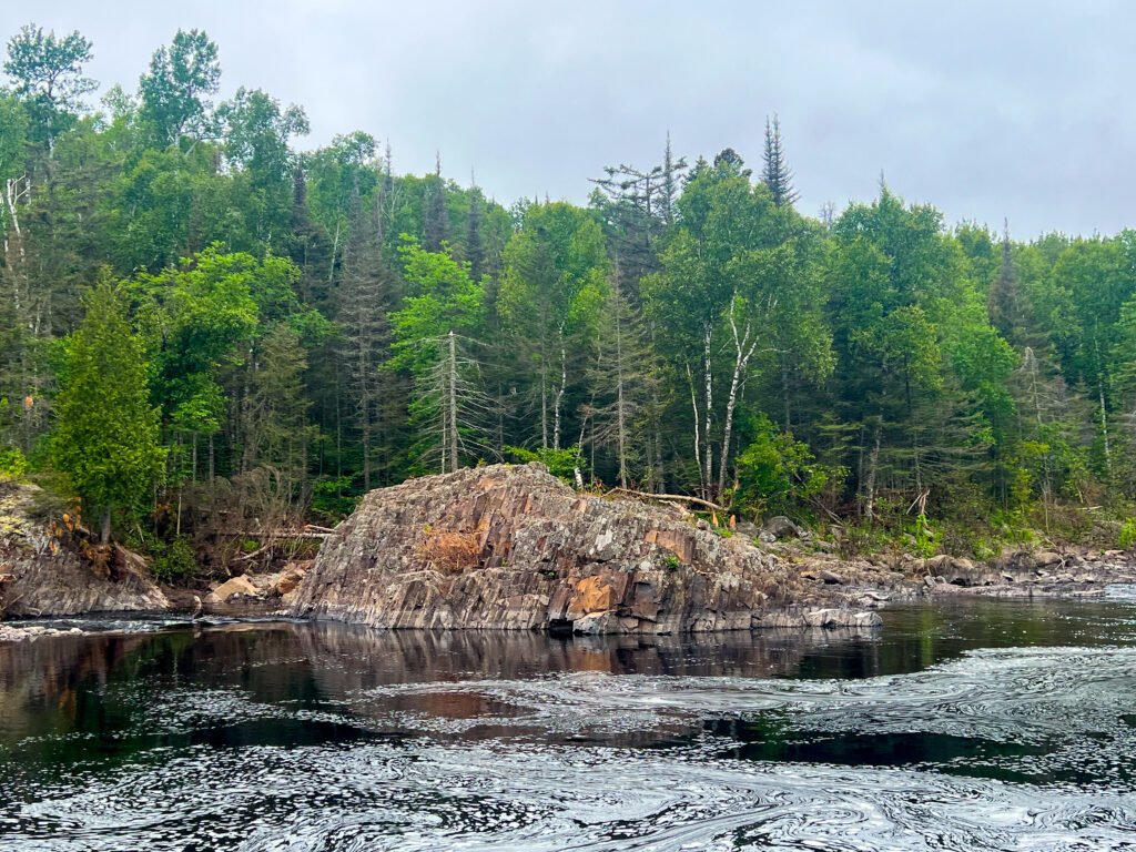 Devil’s Rock formation along the Baptism River in Tettegouche State Park, Minnesota.