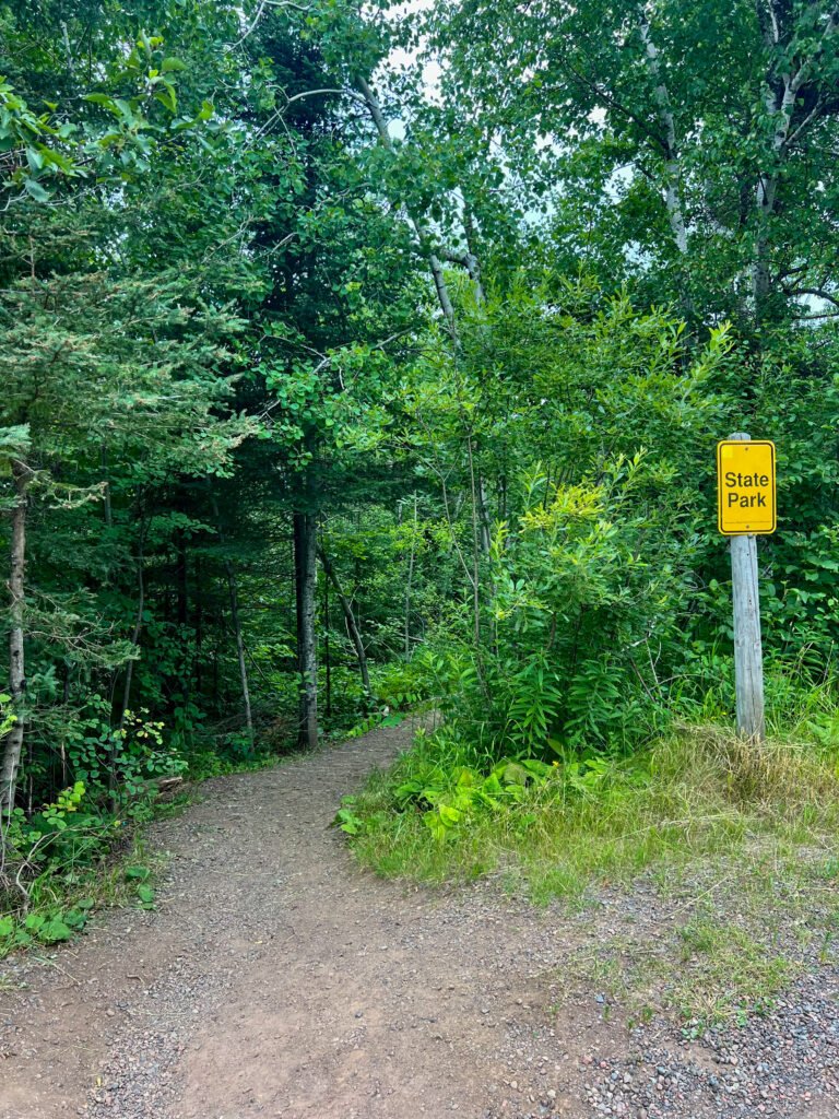 State Park sign marking the Illgen Falls and Devil’s Rock trailhead near the Baptism River.