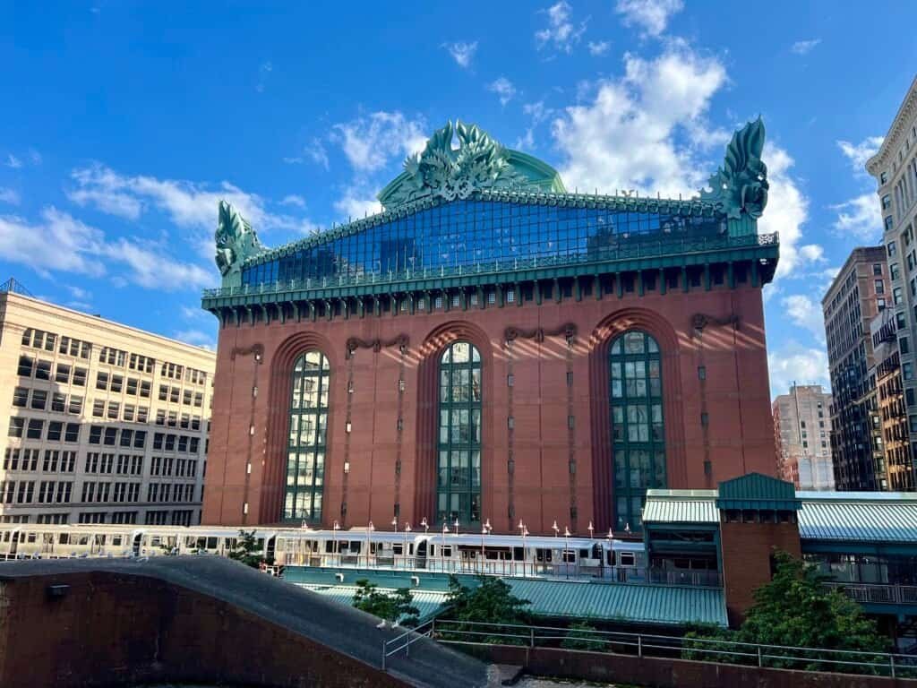 Rooftop view of the Harold Washington Library Center in Chicago under a blue sky